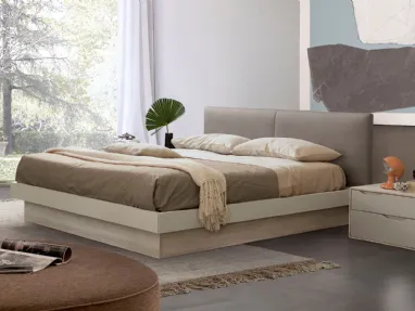 Letto con testiera in ecopelle imbottita Double di S75